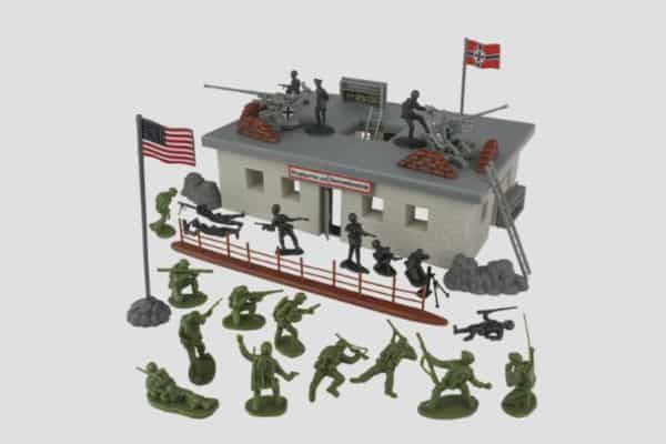 BMC Toys WW2 Army Men Playset
